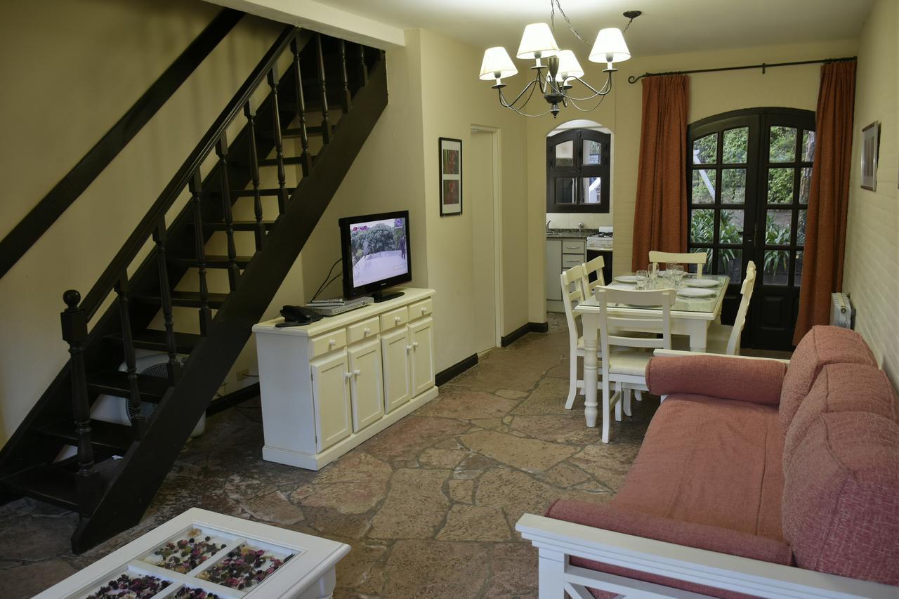 Apart Hotel Las Hadas Carilo Exterior foto